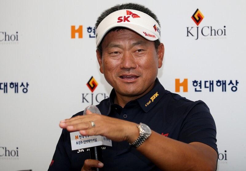 최경주 "챔피언스투어 우승, 19년전 PGA 첫 승과 똑같은 감동"