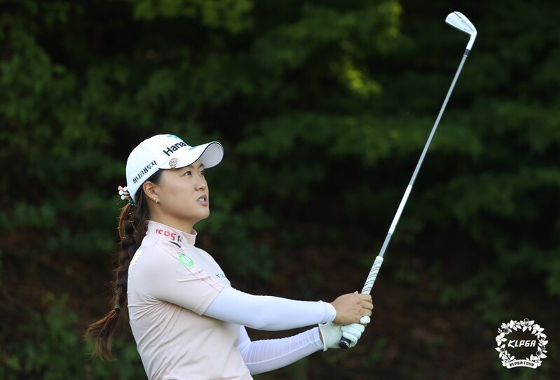 KLPGA 하나금융 챔피언십 1R 일몰 중단…이민지 공동 4위