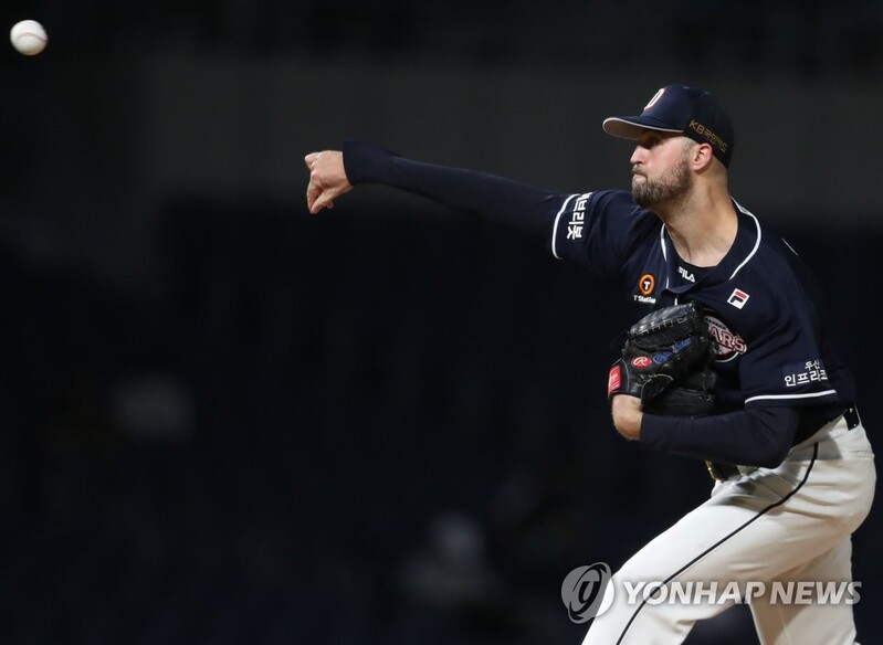 주사 치료받은 두산 로켓, KBO리그 데뷔 후 최소 이닝·최다실점