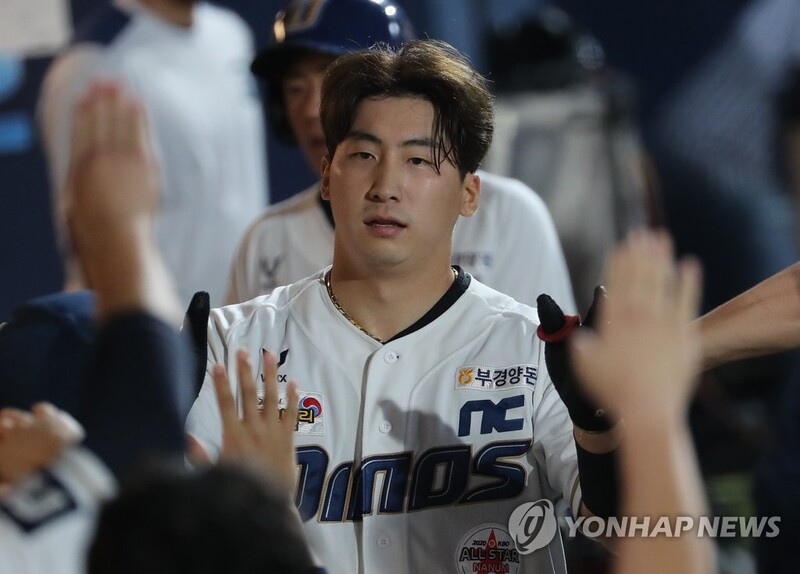 '연타석포' 나성범, 30홈런 고지…NC, SSG 꺾고 공동 6위로