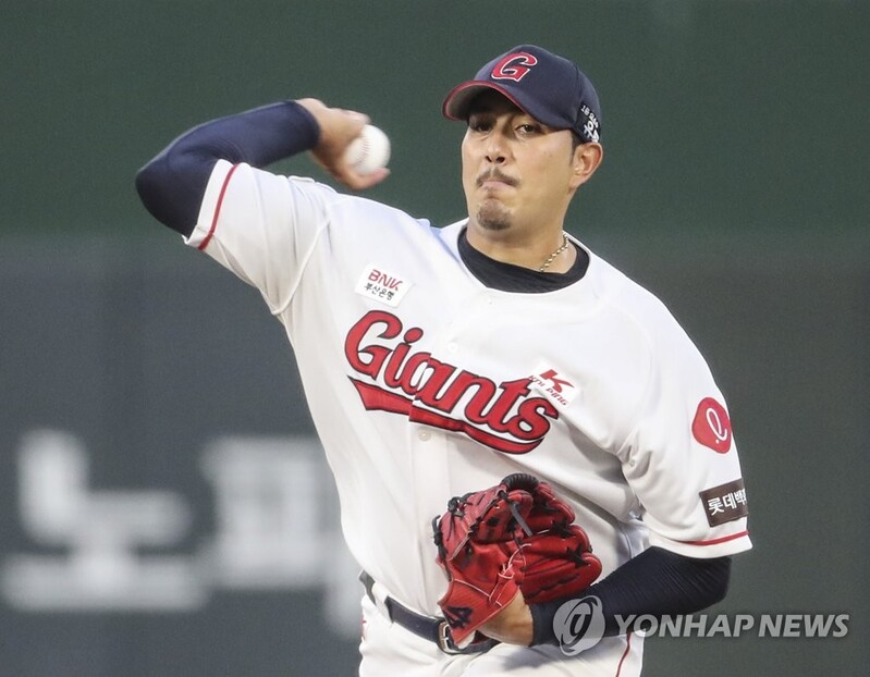 '2019년 다익손처럼' 롯데, 프랑코 불펜 전환 '고육지책'