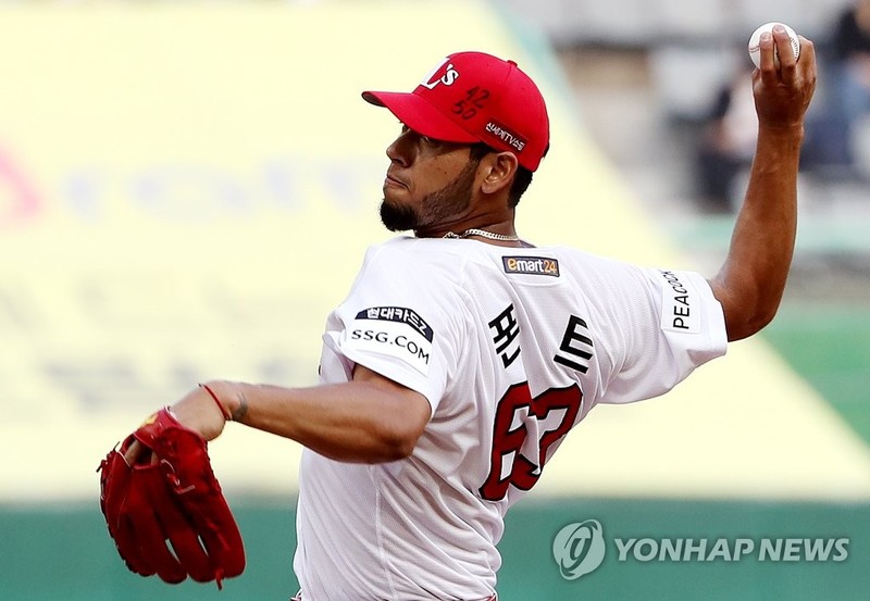 SSG 폰트, 캐치볼 훈련 시작…"2군 경기 안 하고 바로 복귀"