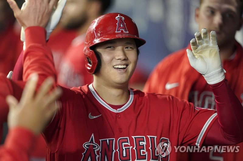 '투타 겸업' 오타니, 화려한 피날레…46호 홈런·100타점 달성