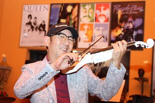 재기 꿈꾸는 천재 유진박 "과거에 미련 없어…지금도 에너제틱"