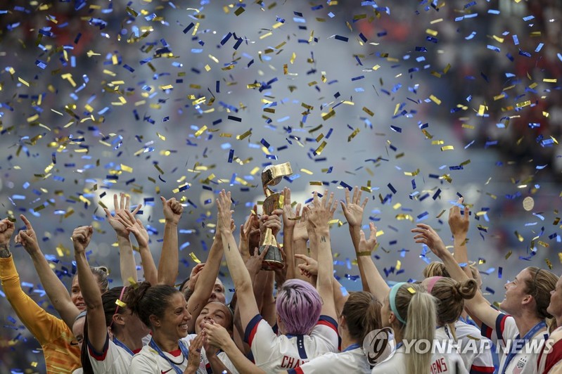 UEFA·유럽 여자축구 리그 "월드컵 격년 개최 반대" 공동성명