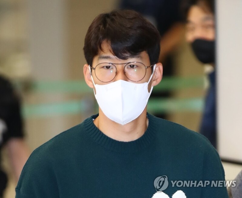 Nat'l football captain Son Heung-min hopes for fans' return