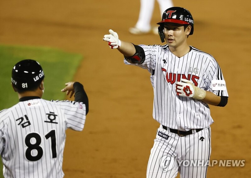 '해결사·3할 타자' 홍창기마저 없었다면…LG 끝없는 타선 고민