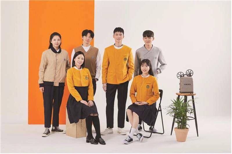 내년부터 '한복 교복' 입는 중·고교 19곳 늘어난다