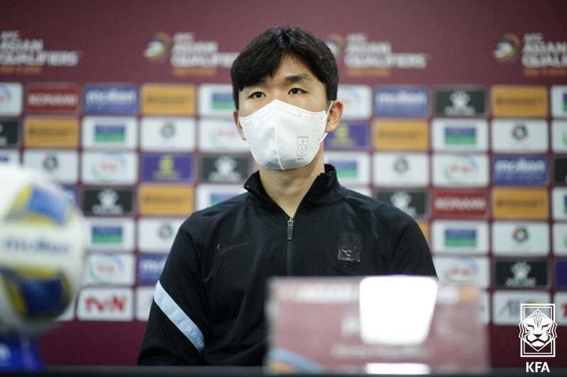 Nat'l football midfielder Hwang In-beom out to prove skeptics wrong