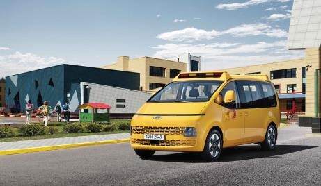 현대차, 안전벨트높이 조절되는 어린이통학용 스타리아킨더 출시