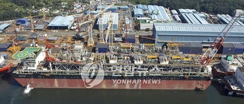 (News Focus) EU's probe suspension leaves S. Korean shipbuilders' biz combination in limbo