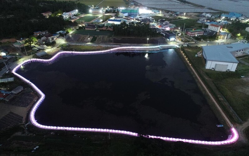 신안 암태도 저수지 대변신…힐링 수변공원으로 탈바꿈