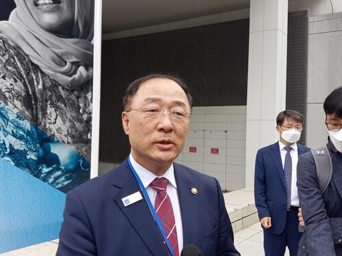 Seoul will take steps if necessary to stabilize FX market: finance minister