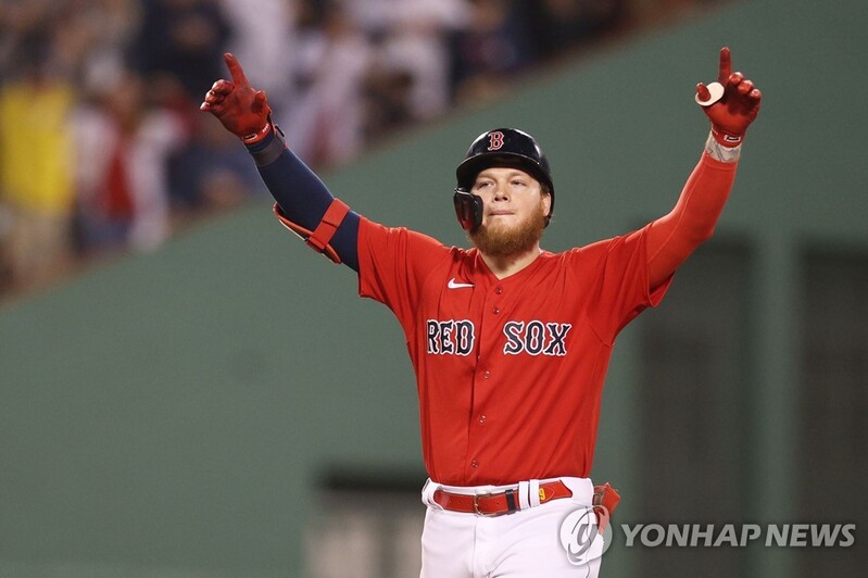 '나도 오타니처럼' 메이저리그서 투타 겸업 희망자 잇따라