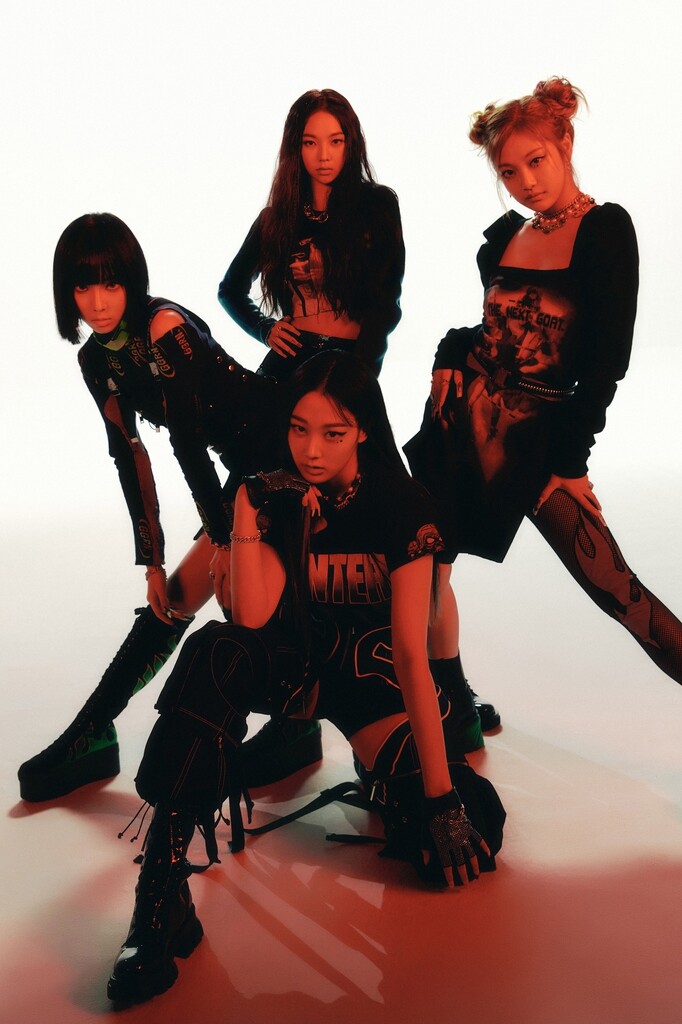 에스파, 美 피플지 선정 '올해 알아야 할 라이징 스타'