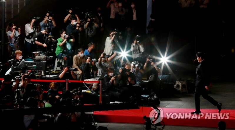Busan film festival closes safely amid pandemic