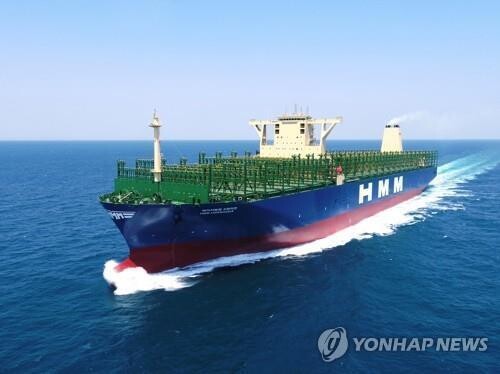 Daewoo Shipbuilding wins 640.8 bln won order for 4 container carriers