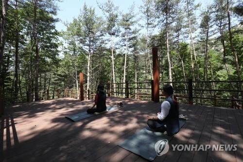 제2회 운강명상학술상에 이영진·하현주 씨