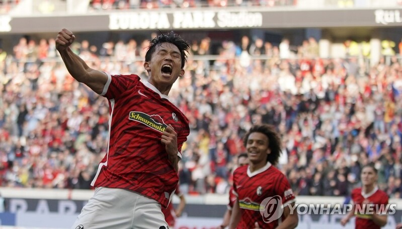 정우영, 새 홈구장서 프라이부르크 첫 골…시즌 3호골