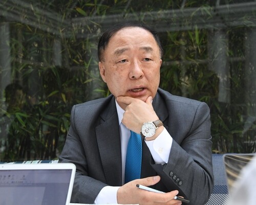 S. Korea to soon decide whether to join CPTPP: finance minister