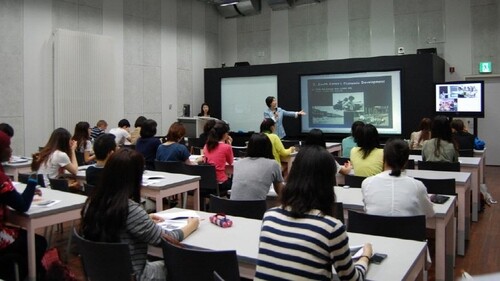 전 세계 한국학 배운 외국인 4만 명 넘었다