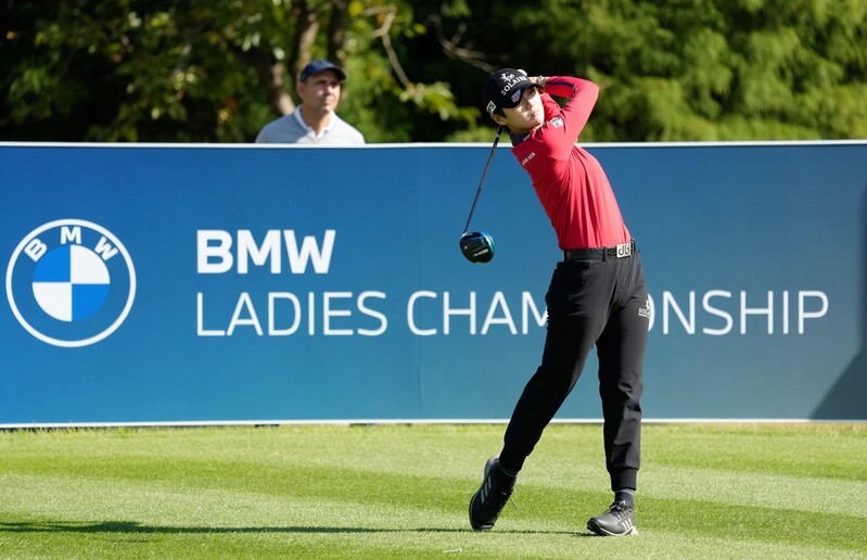 Slumping LPGA golfer trying to get her groove back at home