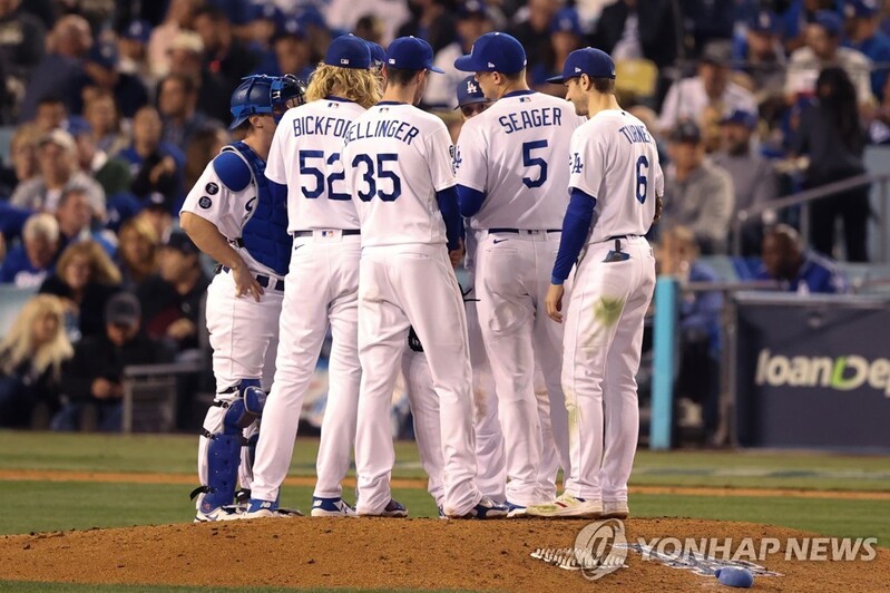 벼랑 끝 MLB 다저스, 작년처럼 1승 3패서 극적으로 부활할까