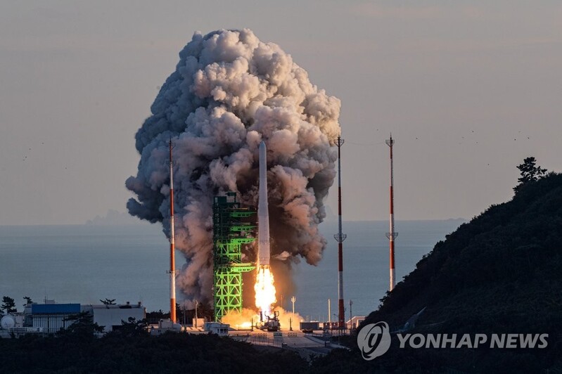 (News Focus) 'Half-success' of rocket launch creates new tasks for S. Korea's space program