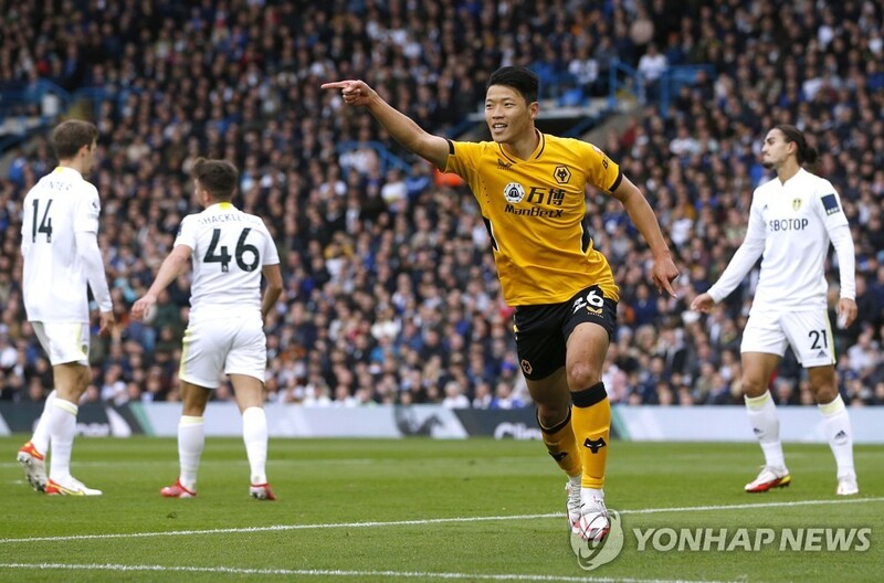 황희찬, 리즈 원정서 시즌 4호골…손흥민과 EPL 득점 5위(종합)