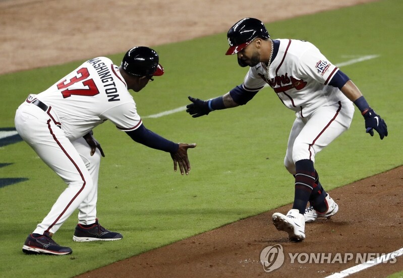 애틀랜타, 다저스 꺾고 월드시리즈 진출…휴스턴과 우승 다툼