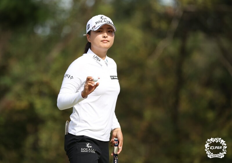 고진영, LPGA 올해의 선수 부문도 1위로…개인상 석권 보인다