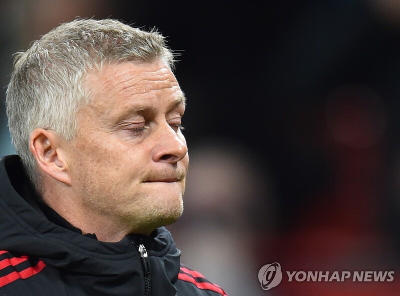 물러날 생각 없는 솔샤르 감독 "포기하기엔 너무 멀리 왔다"