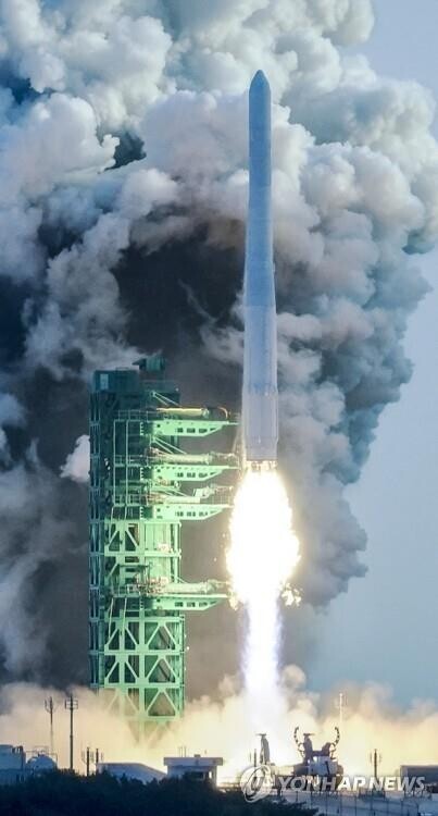 1942년 첫 발사 이후 우주로켓과 인공위성의 발전사