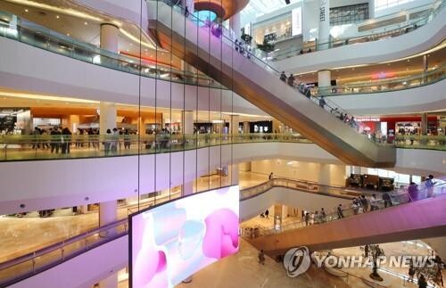 Retail sales up 8.2 pct in September on 'revenge shopping' amid pandemic