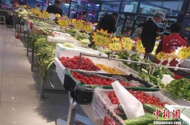 "돼지고기보다 비싼 채소"…가격 폭등에 중국 소비자 근심