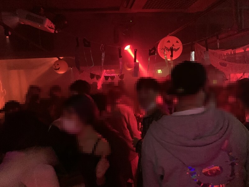 핼러윈데이 앞두고 식당에 손님 100명 입장시켜 클럽 운영