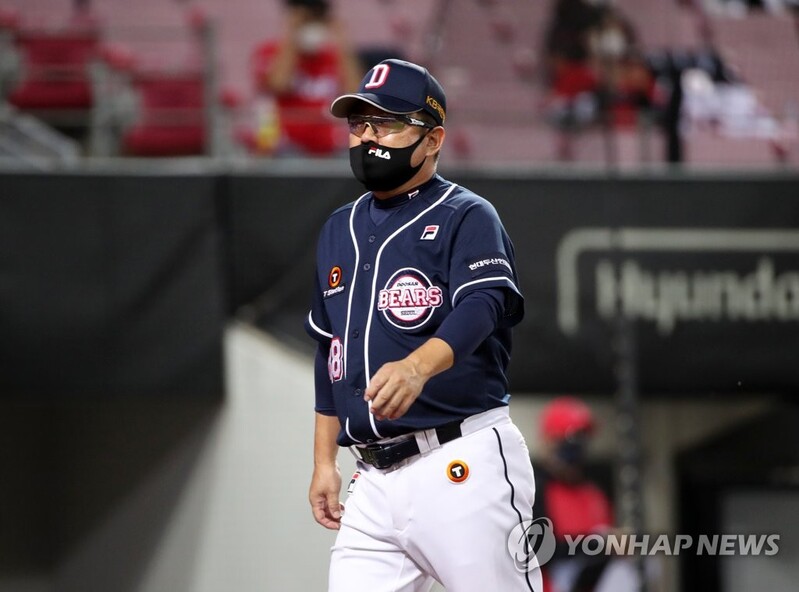 (LEAD) Different situation, same mindset for KBO skipper managing 7th straight postseason