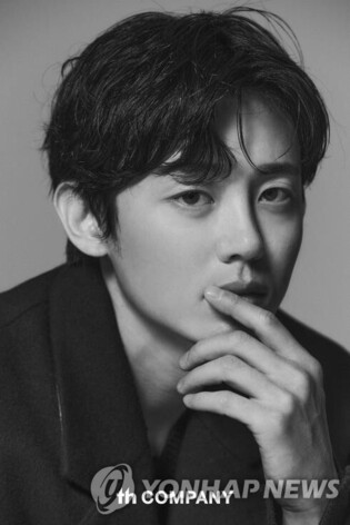 'Sponsor' producers claim false that "Most of staff members including writer got fired because of Lee Ji-hoon"