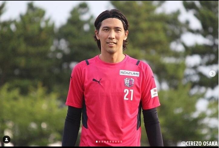 '미스터 세레소' 김진현, J1리그 319경기 출전…'구단 신기록'