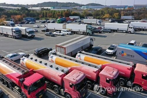 S. Korea to boost diplomatic consultations over shortage of urea water solution