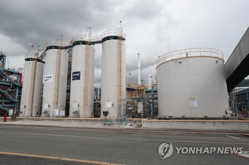 Urea water shortage woes deepen as production wanes