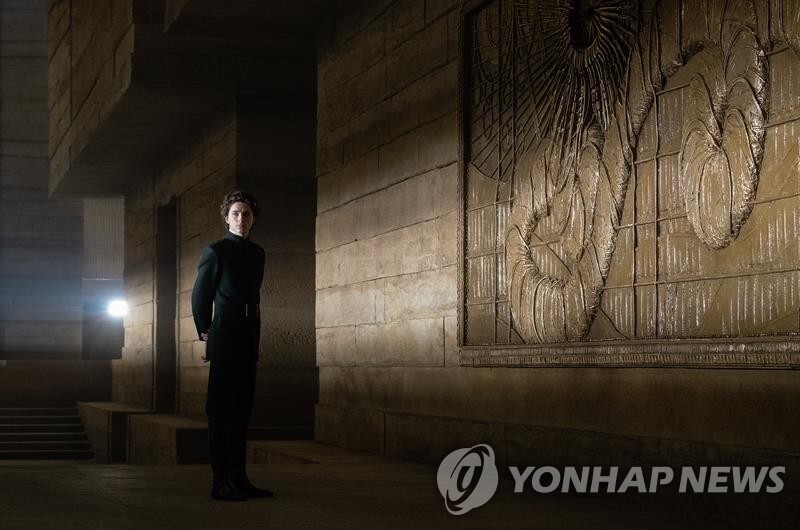 드니 빌뇌브 SF 영화 '듄' 100만 관객 돌파