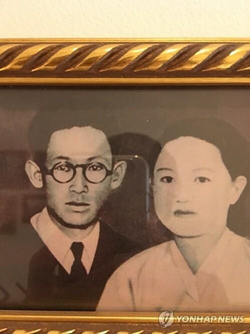 '메밀꽃 필 무렵' 이효석, 고향 평창서 영원한 안식에 든다