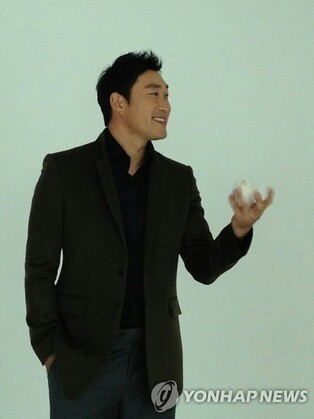 Bong Jung-keun taken driver's license away for drunk-driving electric kick scooter