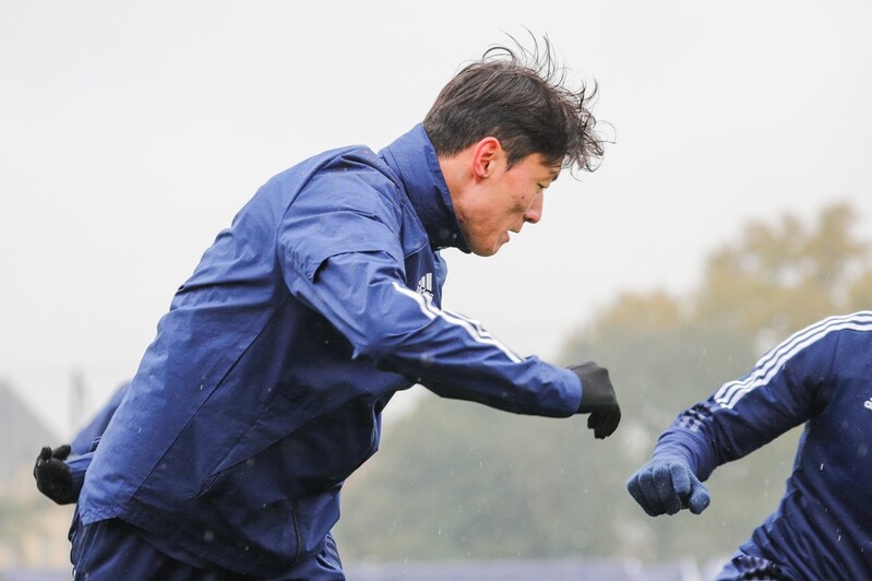 보르도 감독 "부상 회복 황의조, 아직 100% 아냐"