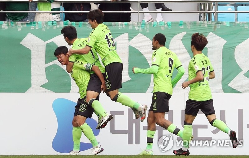 Jeonbuk on verge of record 5th straight K League title after latest win