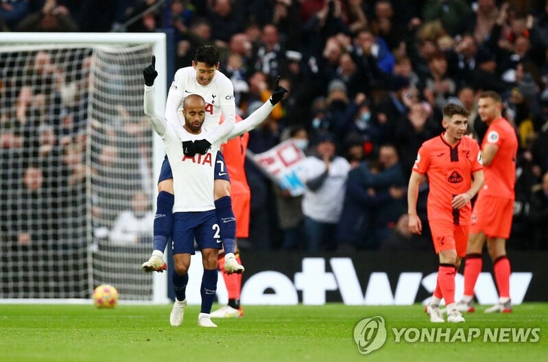 손흥민, 리그 2호 도움…2경기 연속 공격 포인트