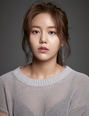Shin Hye-jung of AOA stars in mystery trilogy ‘Midnight Thriller’