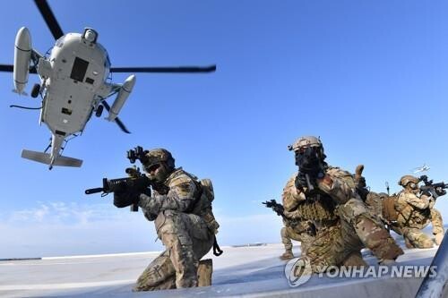 (LEAD) S. Korea issues navigational warning in East Sea over planned firing drills