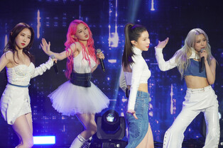K-pop rookie group Rocking doll perform at showcase